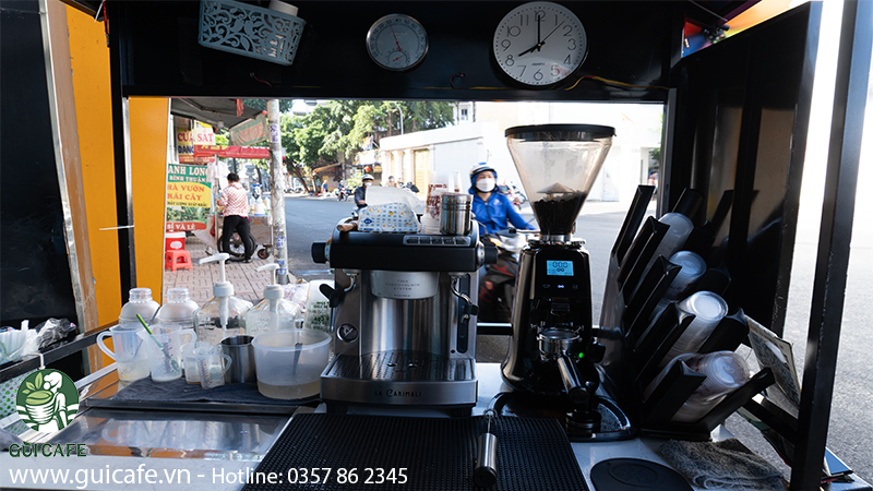 Có nên mua thanh lý xe cà phê mang đi giá rẻ không?